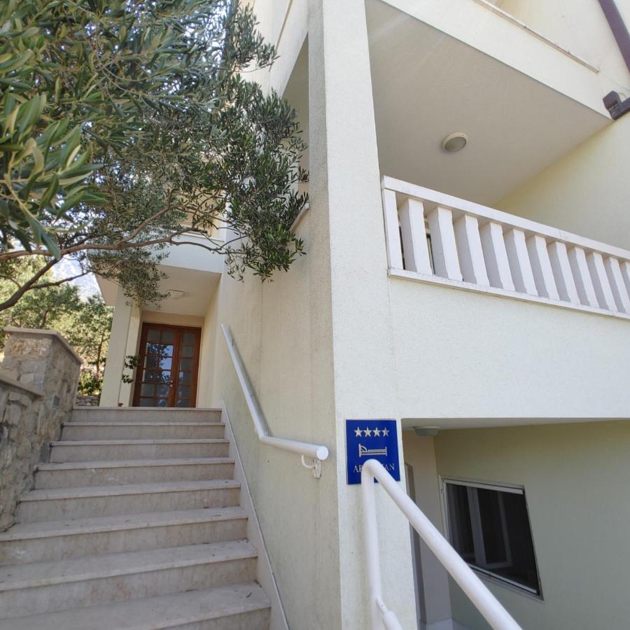 Apartments Villa Cizmic Baška Voda Esterno foto