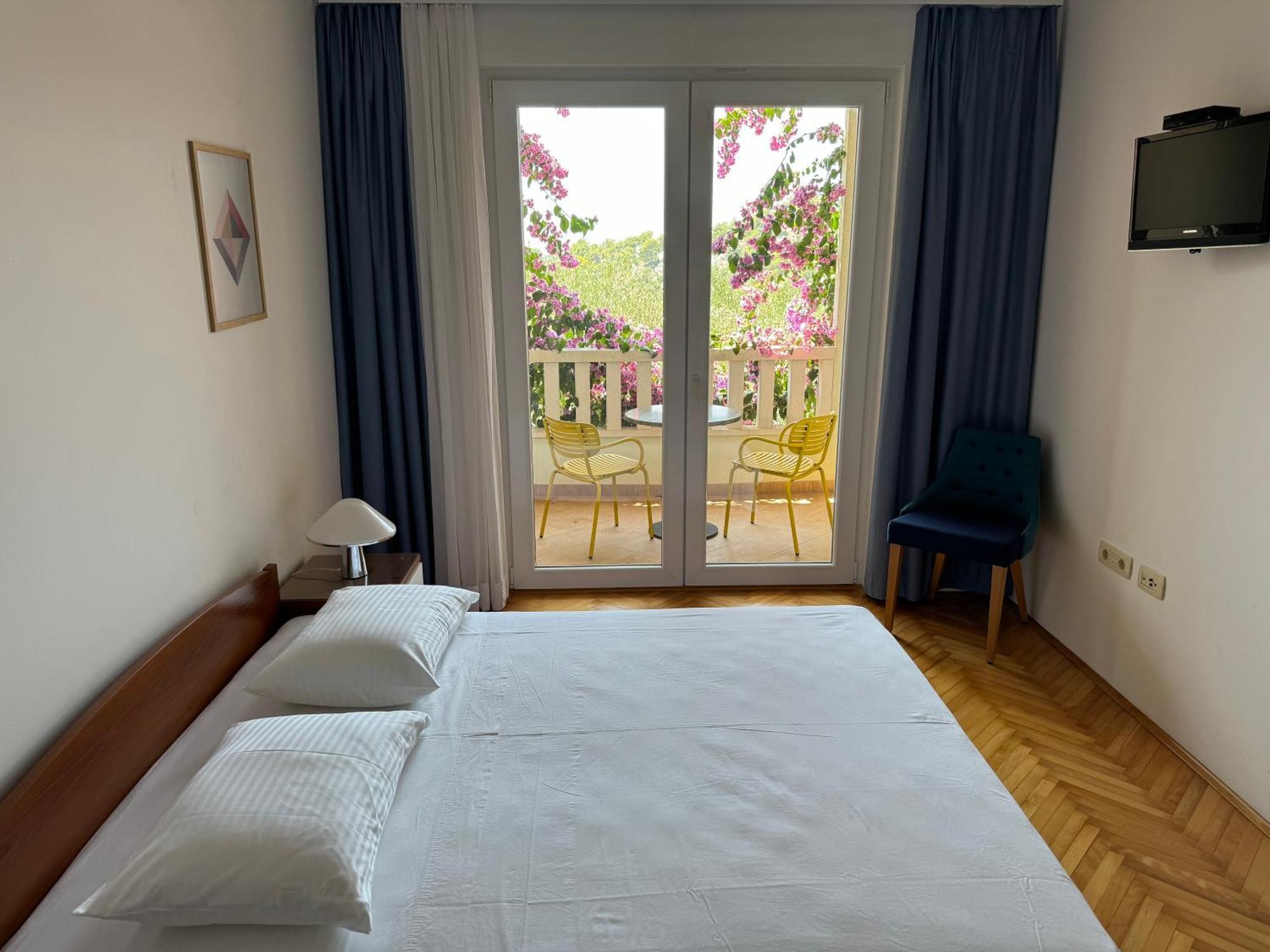Apartments Villa Cizmic Baška Voda Esterno foto