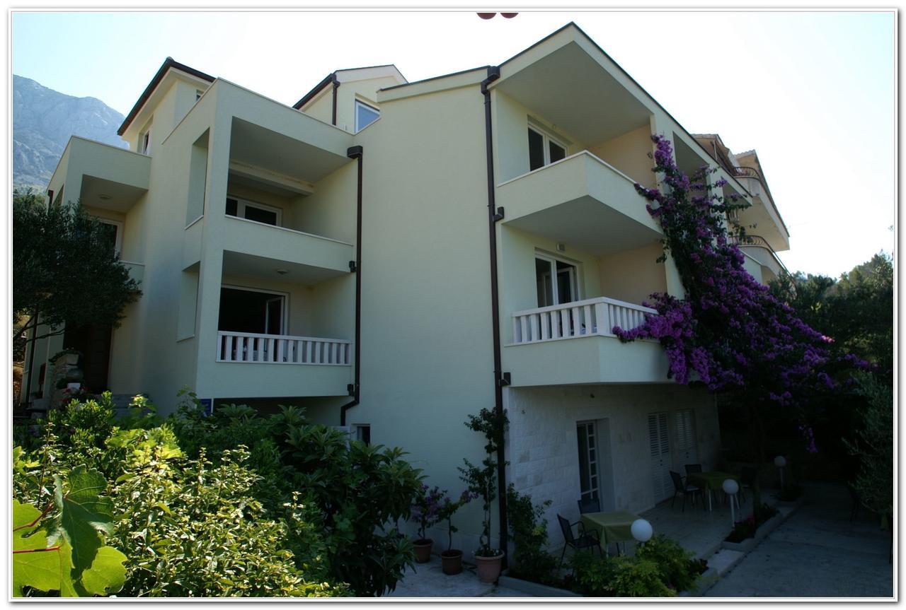 Apartments Villa Cizmic Baška Voda Esterno foto